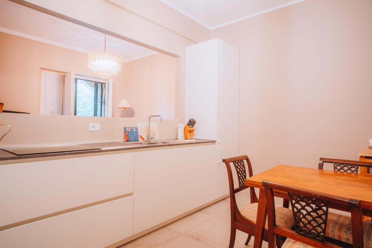 Casa Walcher Apartment ซานตา มาร์เกอริตา ลีกูเร ภายนอก รูปภาพ