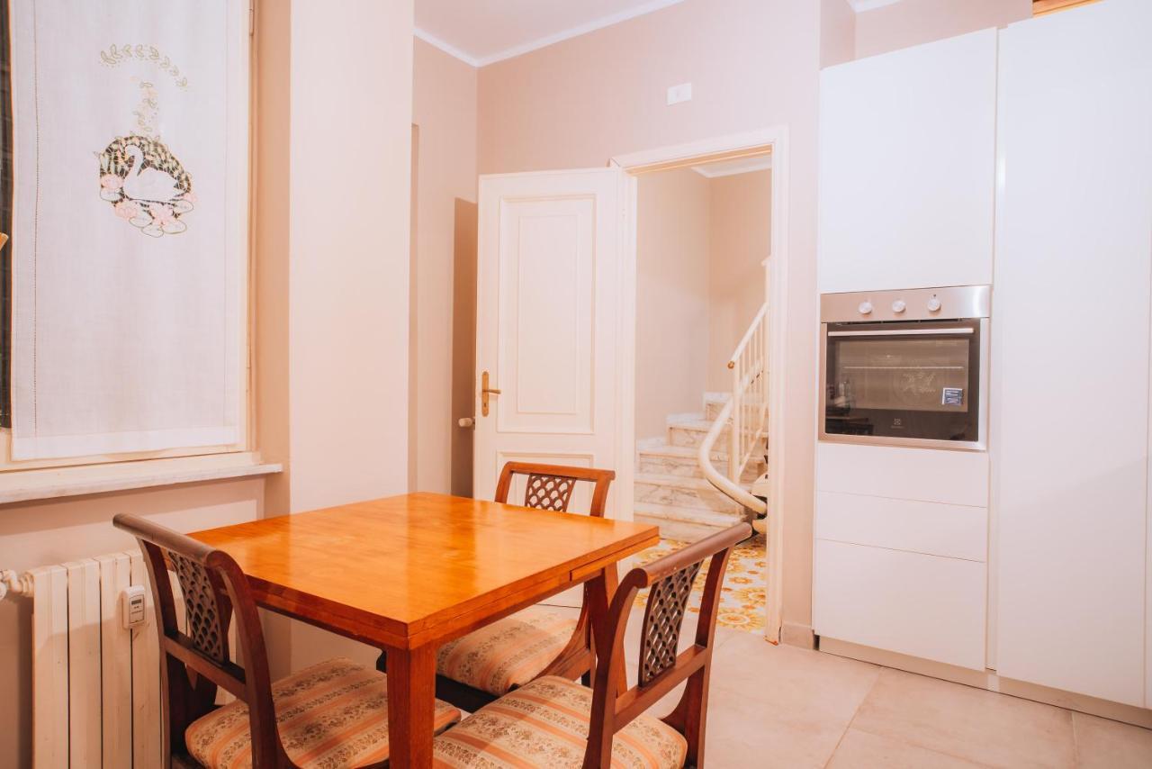 Casa Walcher Apartment ซานตา มาร์เกอริตา ลีกูเร ภายนอก รูปภาพ